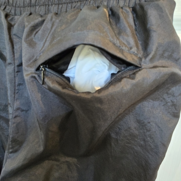 Turnpoint 90s Pants Large Nylon Joggers Black Swishy Track - Picture 3 of 14